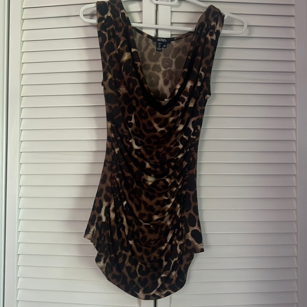 XOXO Vintage rushed Women’s sleeveless top. Size XS